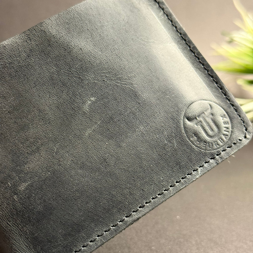 Rugged Edge Cowhide Leather Bifold Wallet | Smoke Black