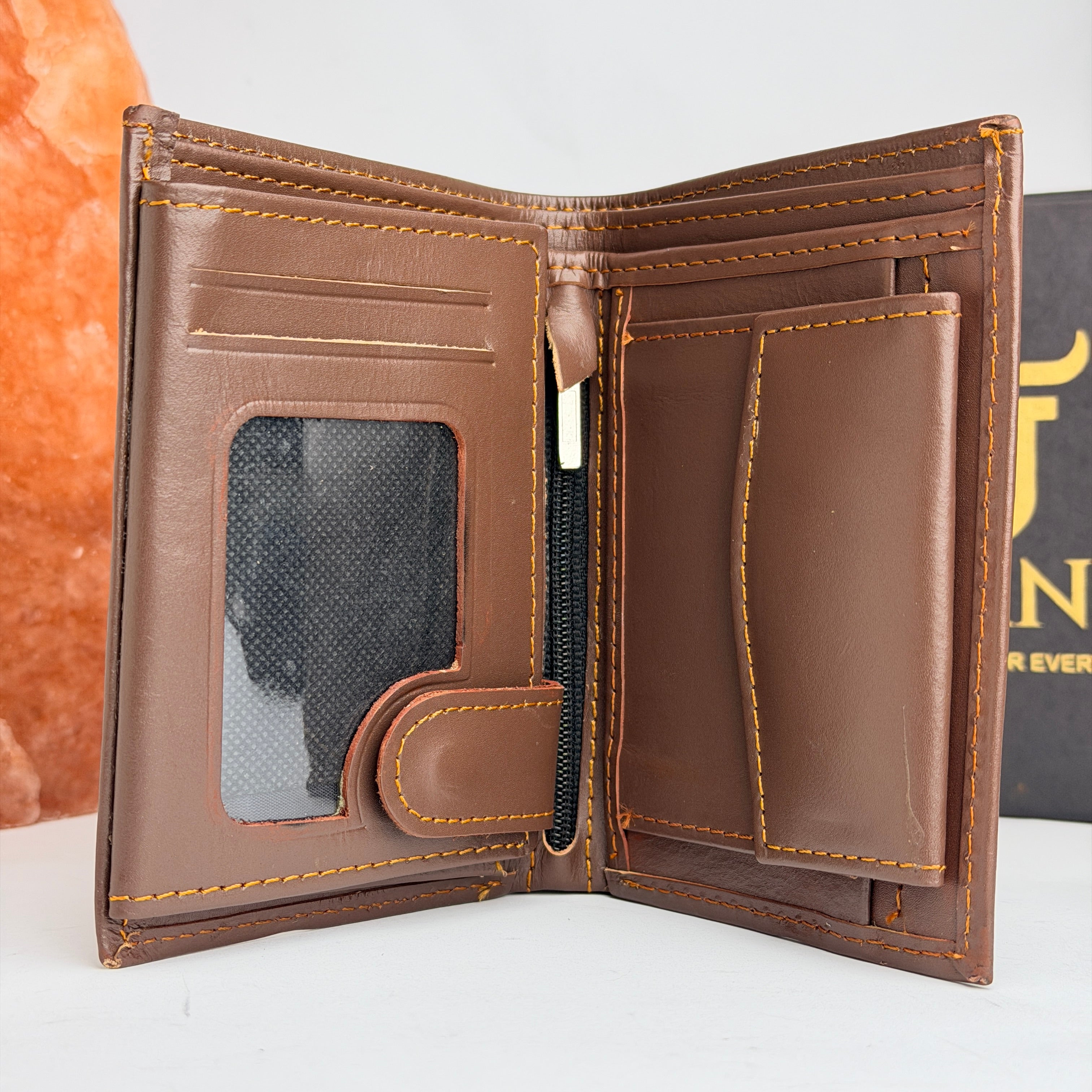 MaxVault Leather Organizer Wallet