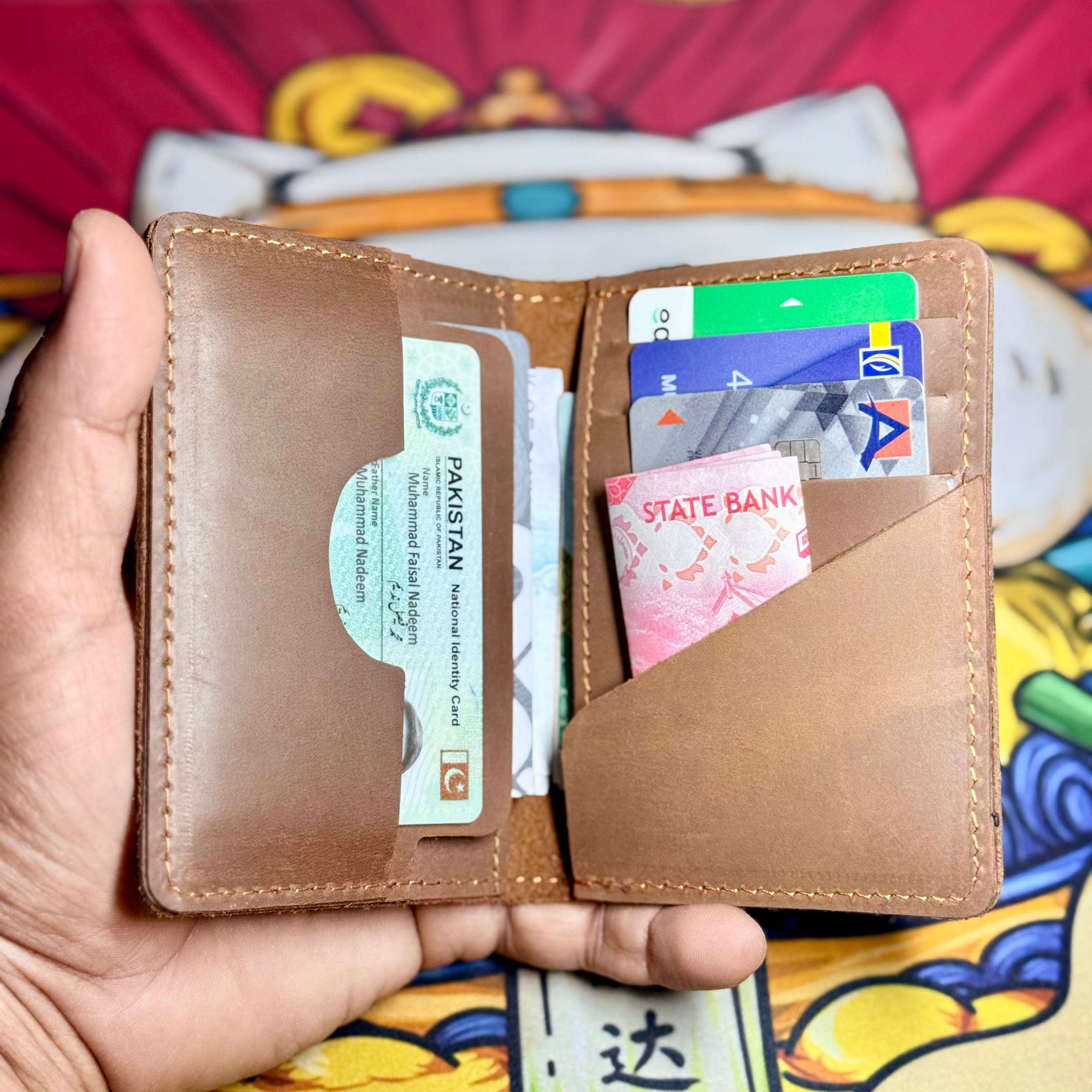 Urban Explorer Crazy Horse Leather Bifold Card Holder