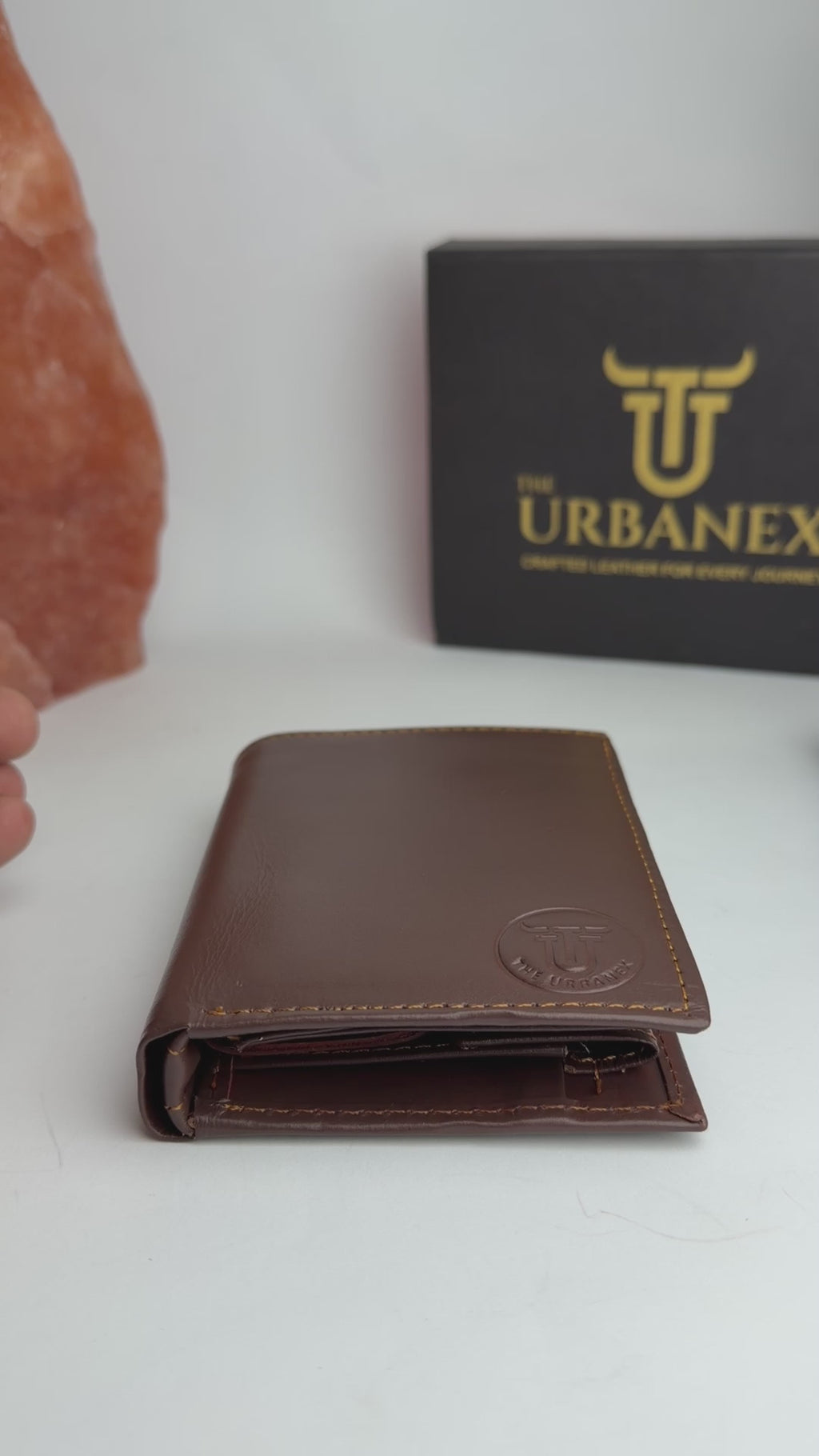 MaxVault Leather Organizer Wallet